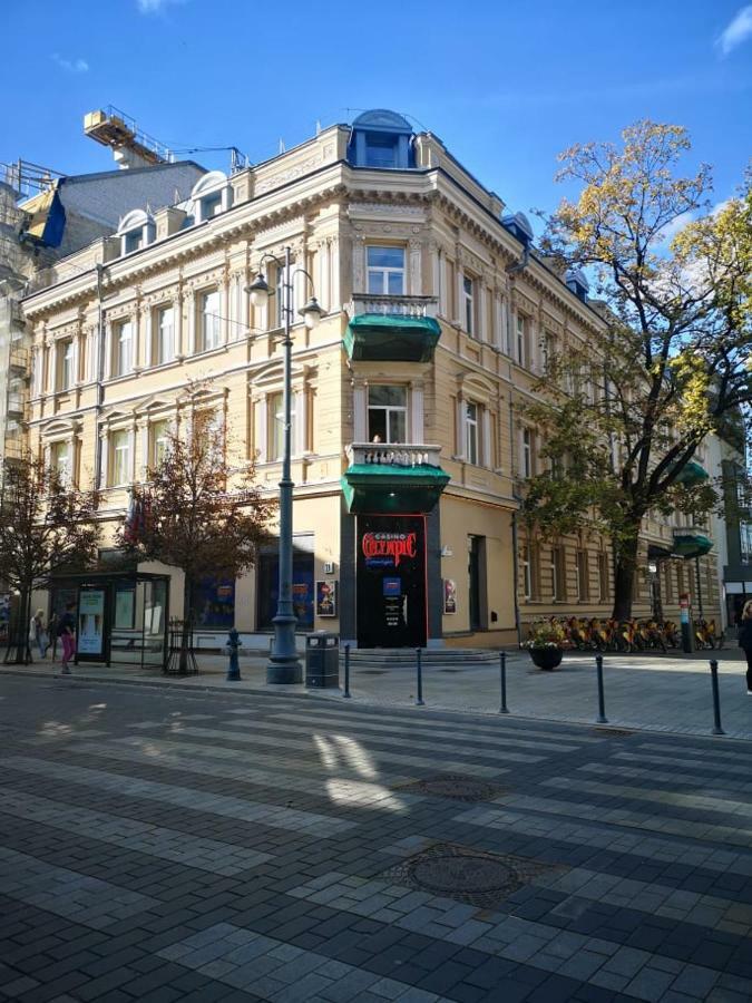 Fabrika Hostel Vilnius Exterior foto